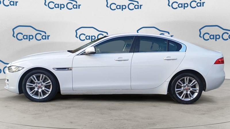 Jaguar Xe 2.0 d 180 Business