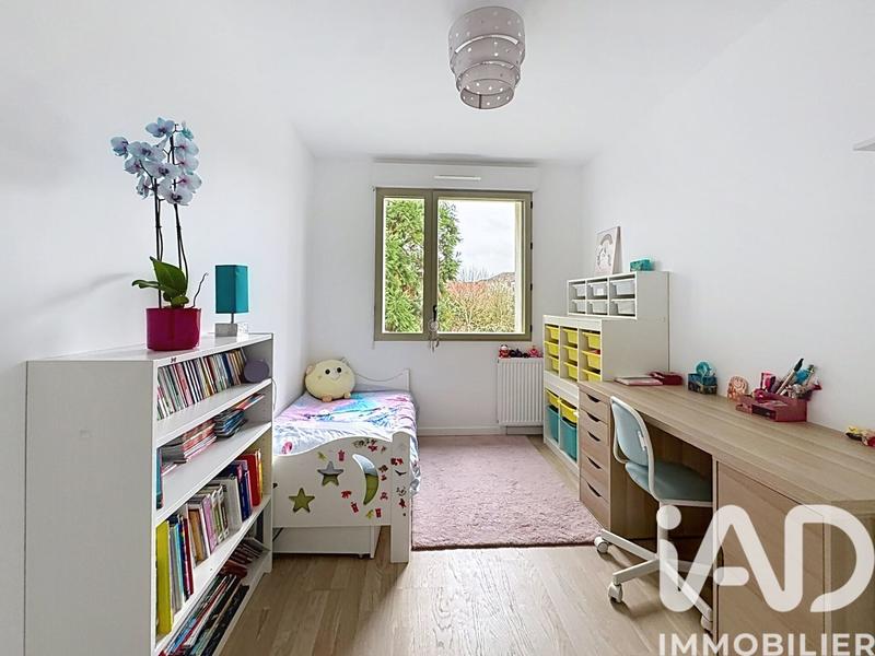 Appartement - 92 m² - 5 pièces