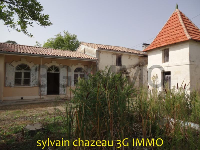 Maison - 241 m² - 7 pièces