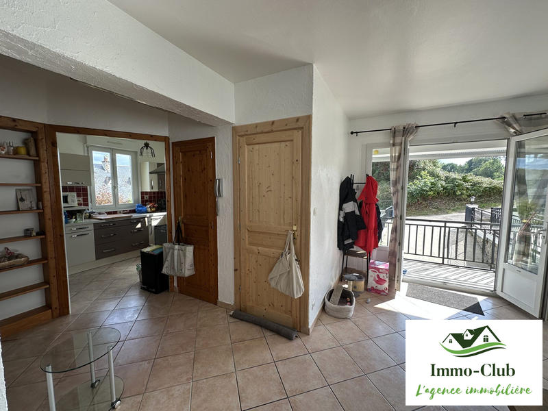 Maison - 102 m² - 5 pièces