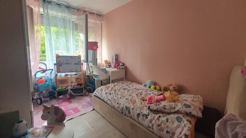 Appartement - 79 m² - 4 pièces