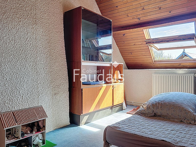 Maison - 139 m² - 5 pièces