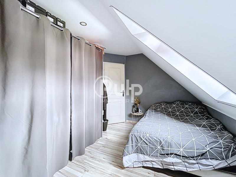 Pavillon - 105 m² - 4 pièces