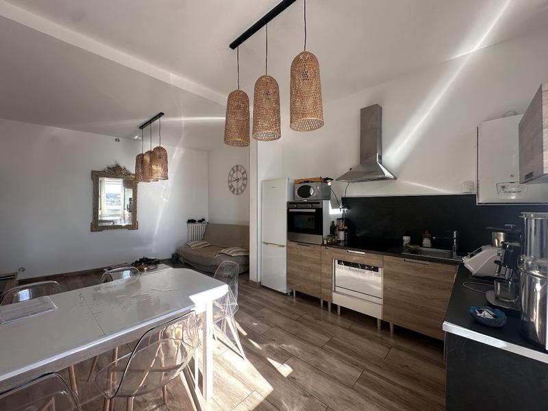 Appartement - 58 m² - 3 pièces