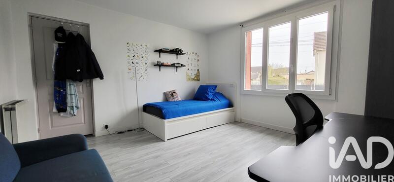 Maison - 100 m² - 5 pièces