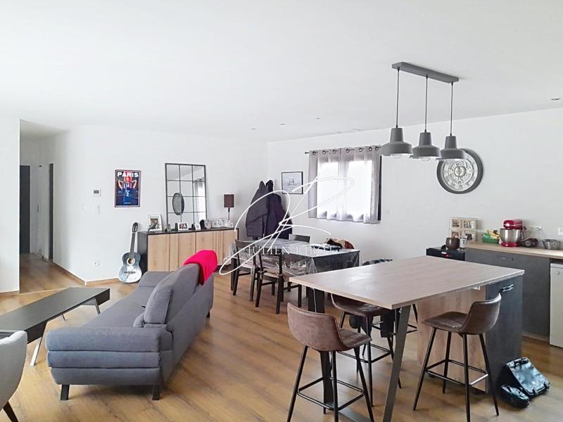 Maison - 108 m² - 5 pièces