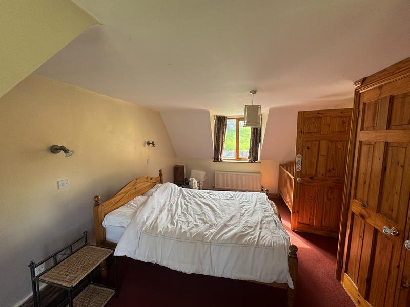 Maison - 285 m² - 15 pièces