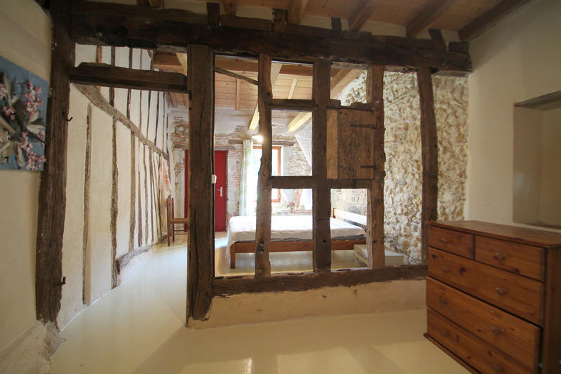 Maison - 334 m² - 7 pièces