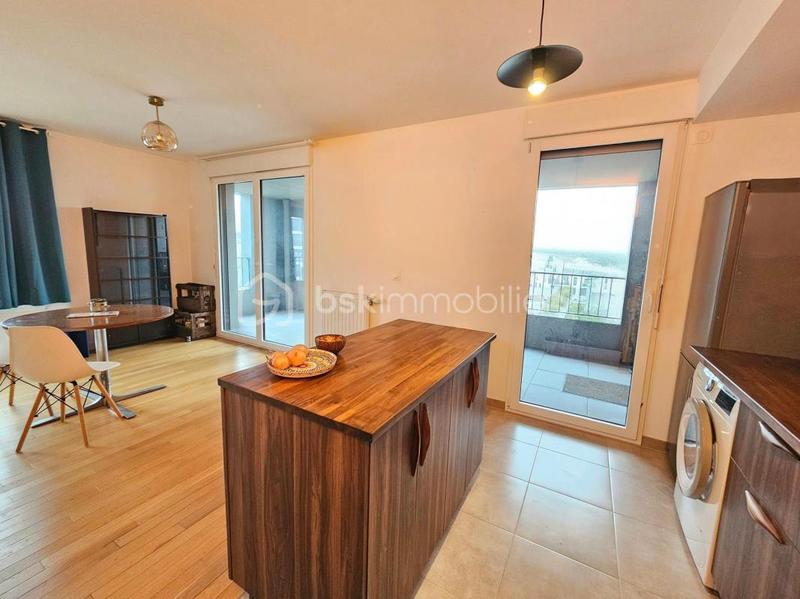 Appartement - 66 m² - 3 pièces