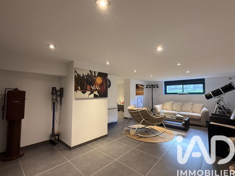 Maison - 155 m² - 7 pièces