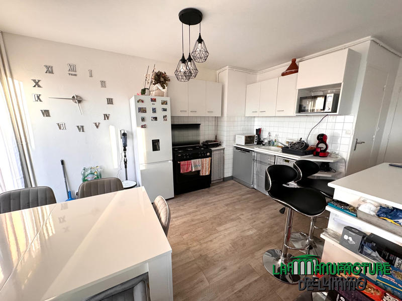 Appartement - 60 m² - 2 pièces