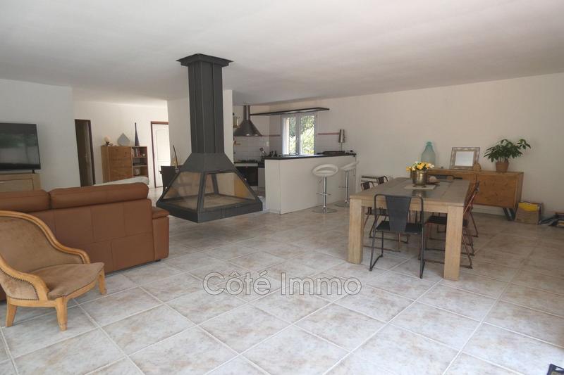 Villa - 195 m² - 6 pièces