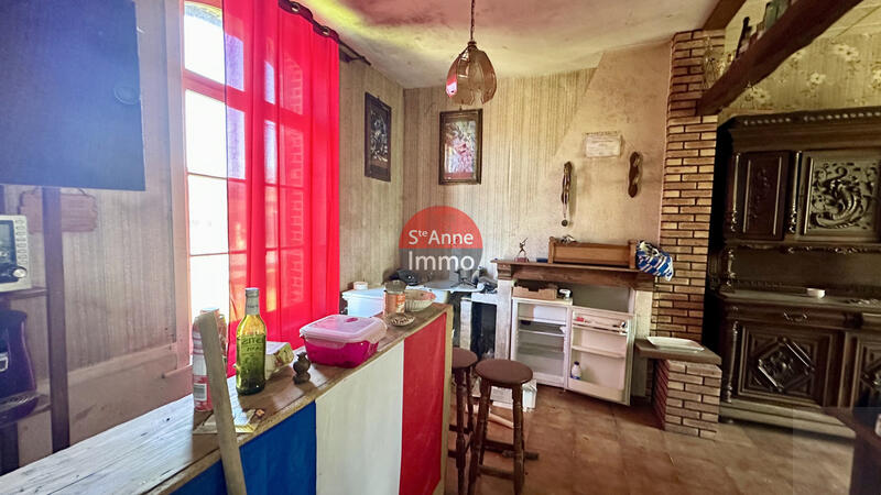 Maison - 200 m² - 8 pièces