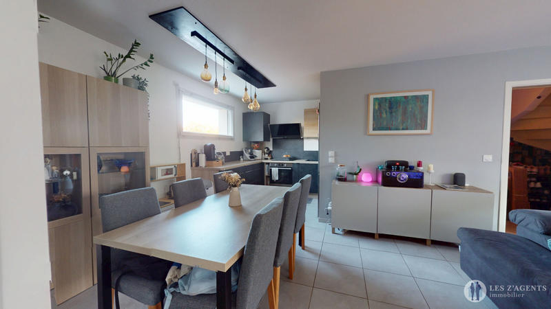 Appartement - 79 m² - 4 pièces