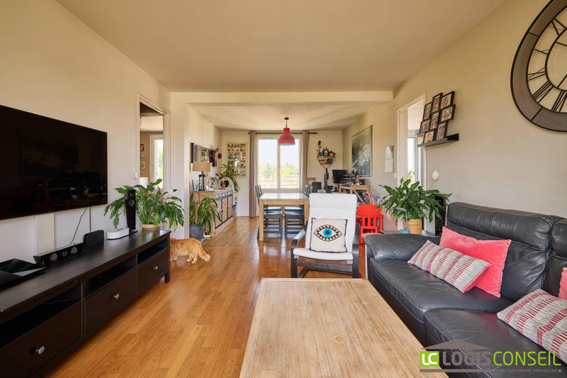 Appartement - 70 m² - 4 pièces