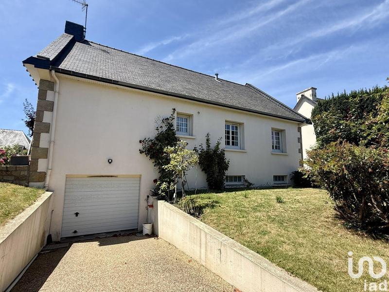 Maison - 98 m² - 4 pièces