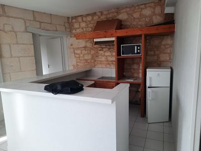 Appartement - 79 m² - 4 pièces