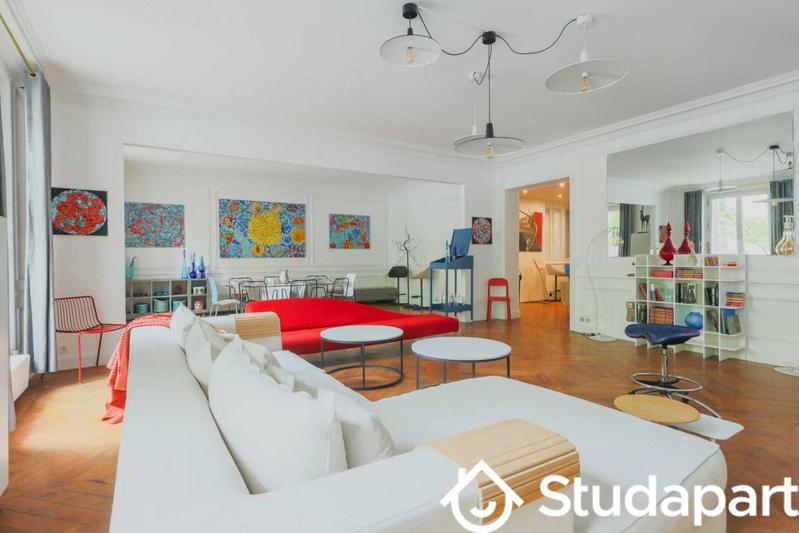 Appartement - 250 m² - 5 pièces