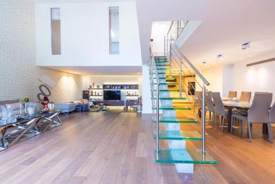 Maison - 180 m² - 6 pièces