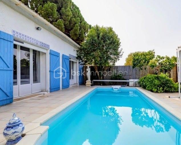 Propriété - 171 m² - 6 pièces