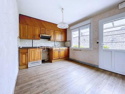 Maison ancienne - 97 m² - 4 pièces