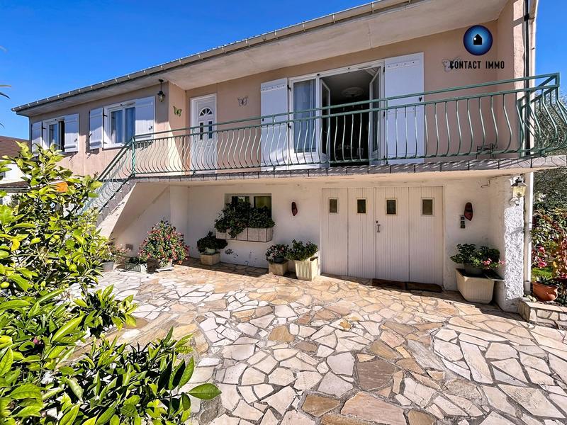 Maison - 155 m² - 7 pièces