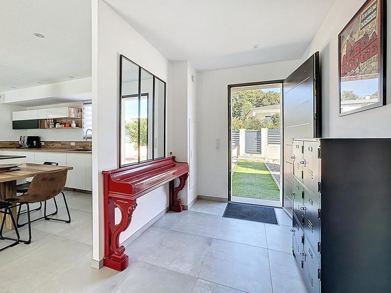 Villa - 99 m² - 4 pièces