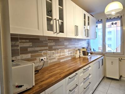 Appartement - 83 m² - 5 pièces