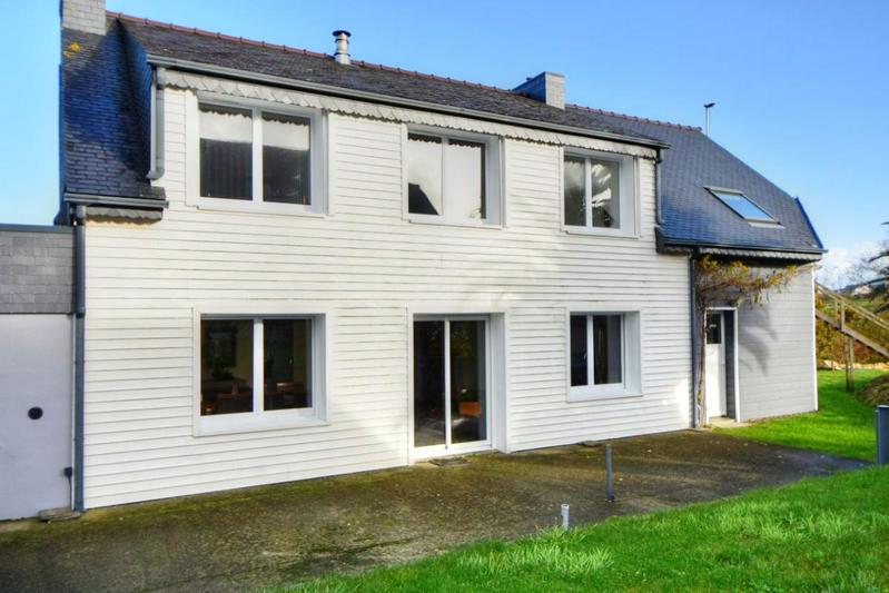 Maison - 170 m² - 7 pièces