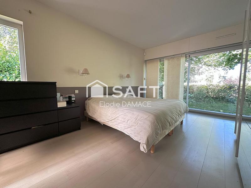 Maison - 166 m² - 6 pièces