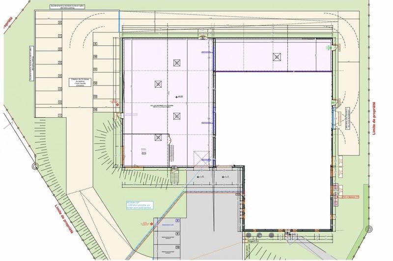 Local d'activité / Entrepôt - 598 m²