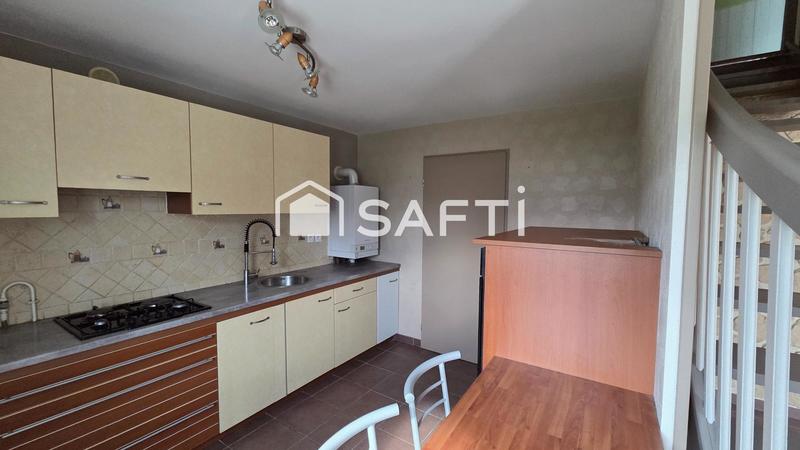 Maison - 82 m² - 6 pièces