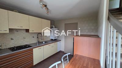 Maison - 82 m² - 6 pièces