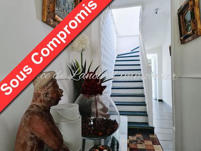 Maison - 83 m² - 3 pièces