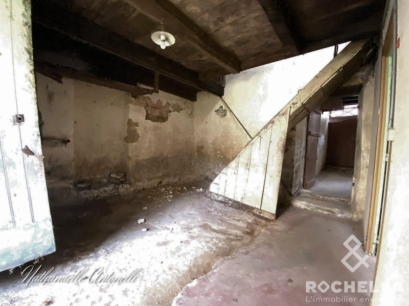 Maison ancienne - 111 m² - 6 pièces