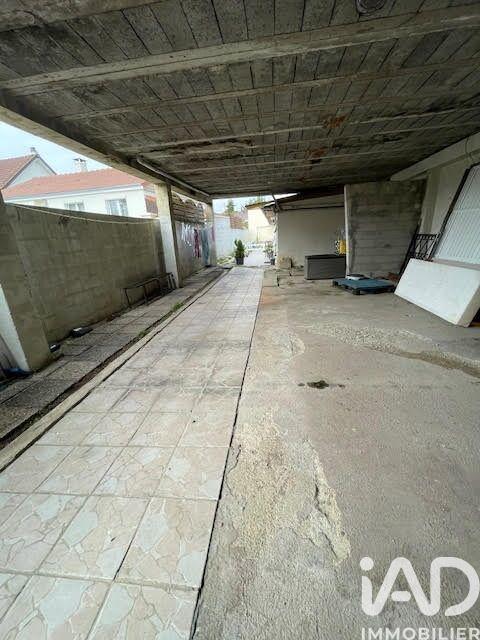 Maison - 187 m² - 7 pièces