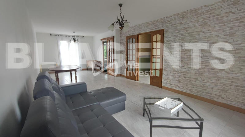 Maison traditionnelle - 135 m² - 7 pièces