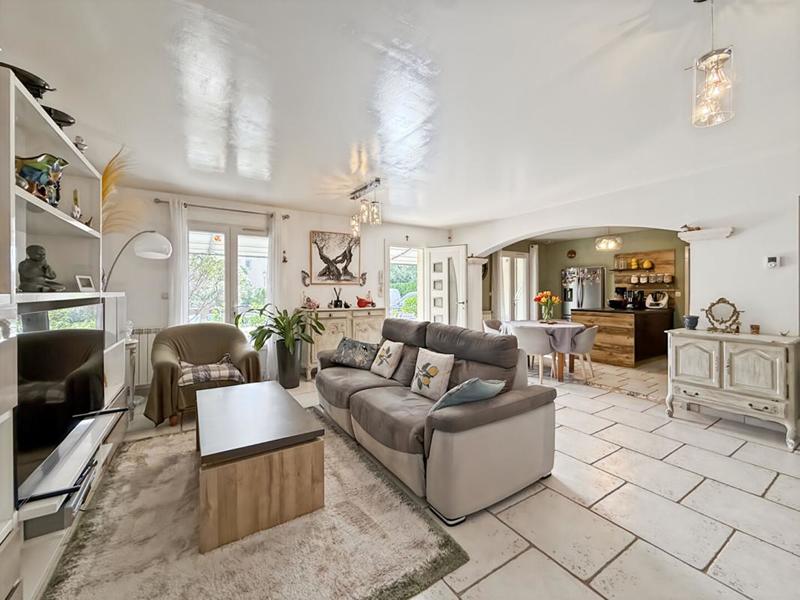 Maison - 95 m² - 4 pièces