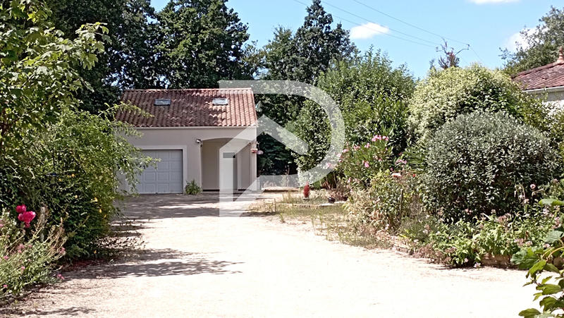 Maison - 165 m² - 6 pièces