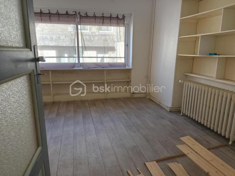 Maison - 200 m² - 11 pièces