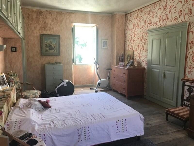 Maison - 164 m² - 7 pièces