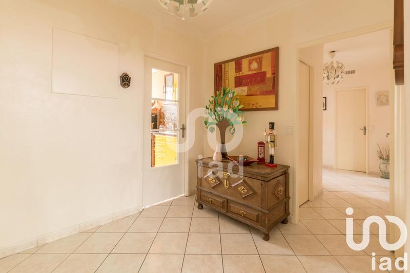 Appartement - 85 m² - 3 pièces