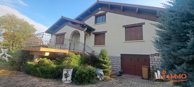 Maison - 145 m² - 7 pièces