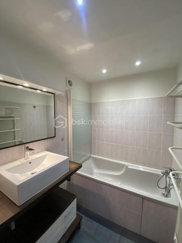 Maison de ville - 110 m² - 7 pièces