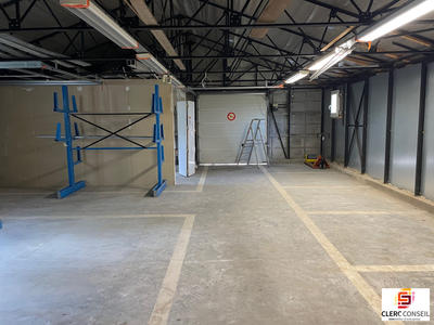 Local d'activités - 380 m²