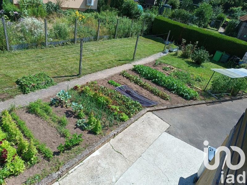 Maison - 220 m² - 9 pièces