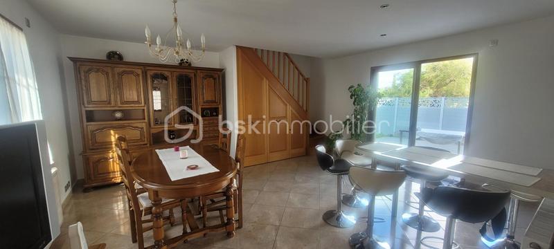 Maison - 140 m² - 7 pièces