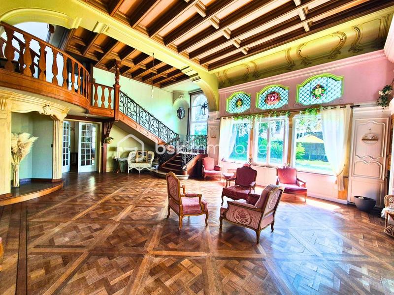 Maison bourgeoise - 433 m² - 10 pièces