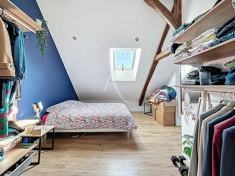 Maison - 87 m² - 5 pièces