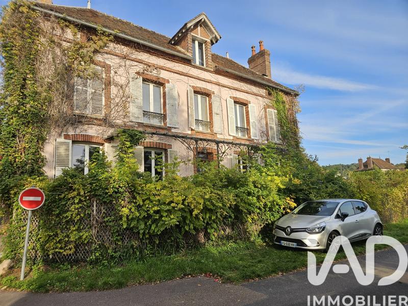 Maison de village - 212 m² - 5 pièces